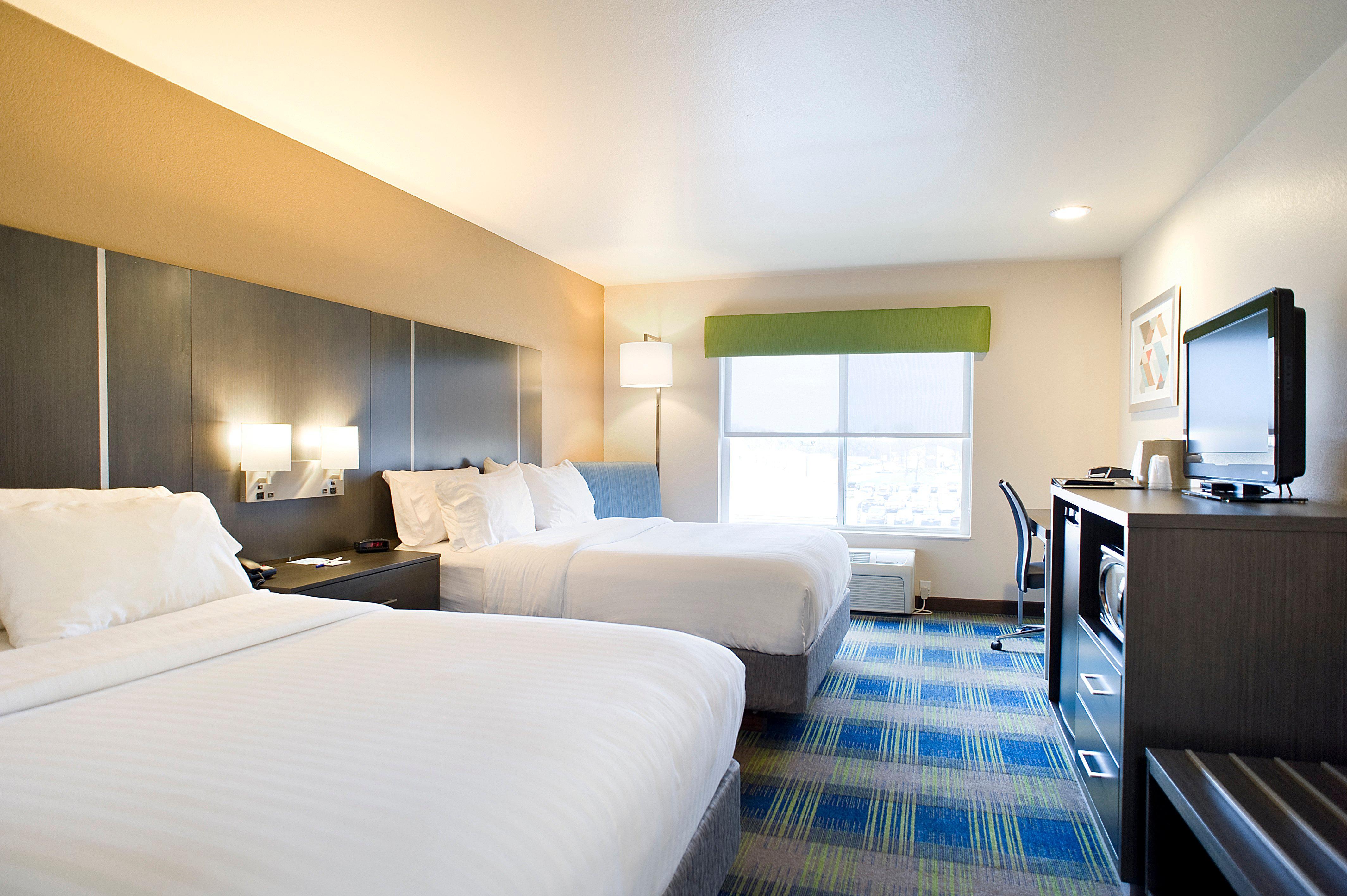 Holiday Inn Express Hotel & Suites Brookings By Ihg Exterior foto