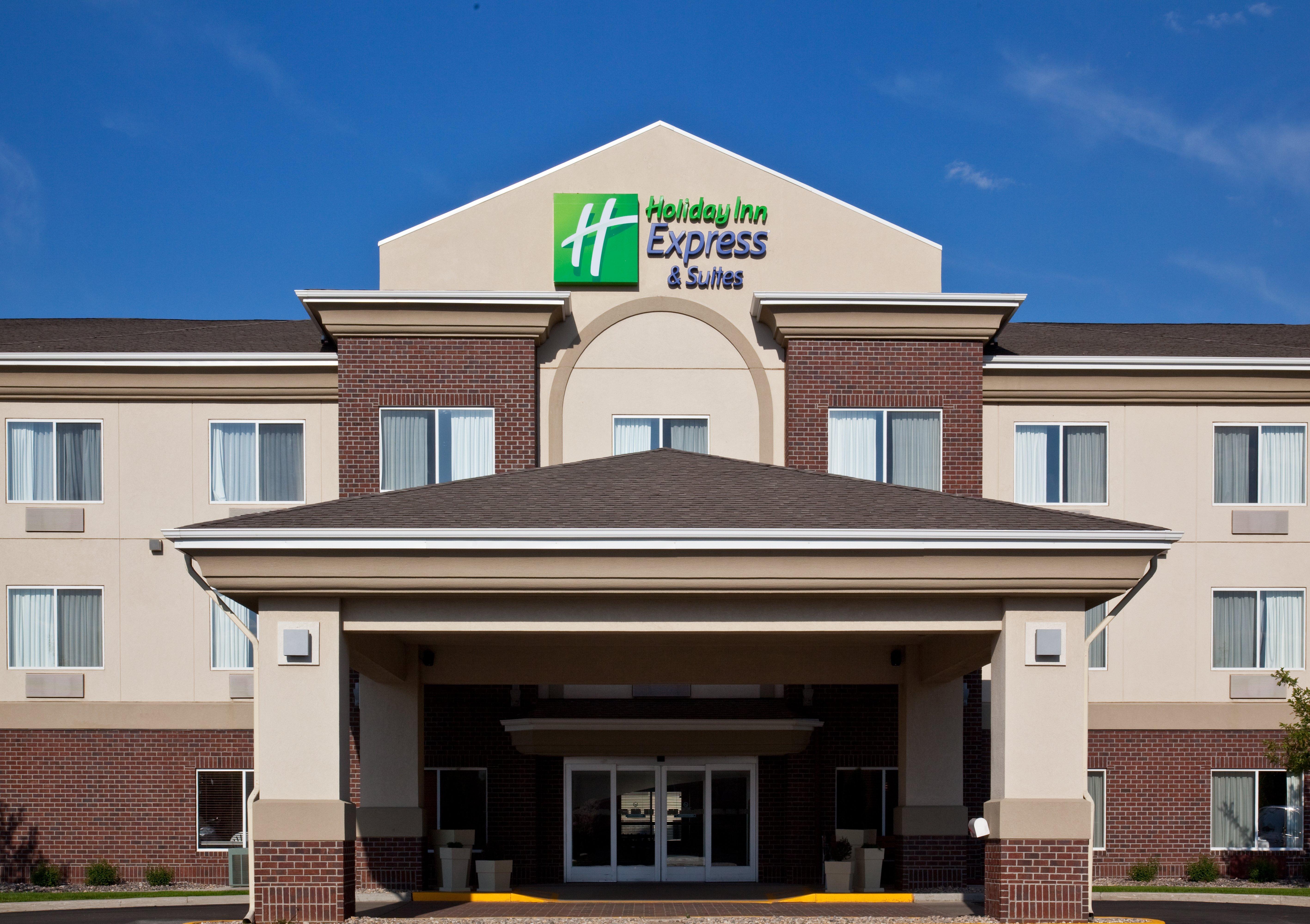 Holiday Inn Express Hotel & Suites Brookings By Ihg Exterior foto